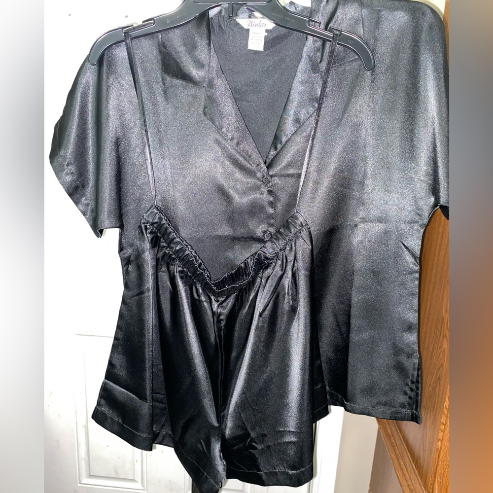 WINLAR Women’s 2pc Intimates/Sleepwear Set, NWOT, Size S, Black Color